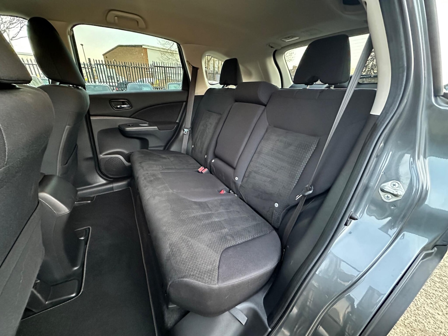 Used Honda CR-V 2016 for sale - 76608106: Photo 14