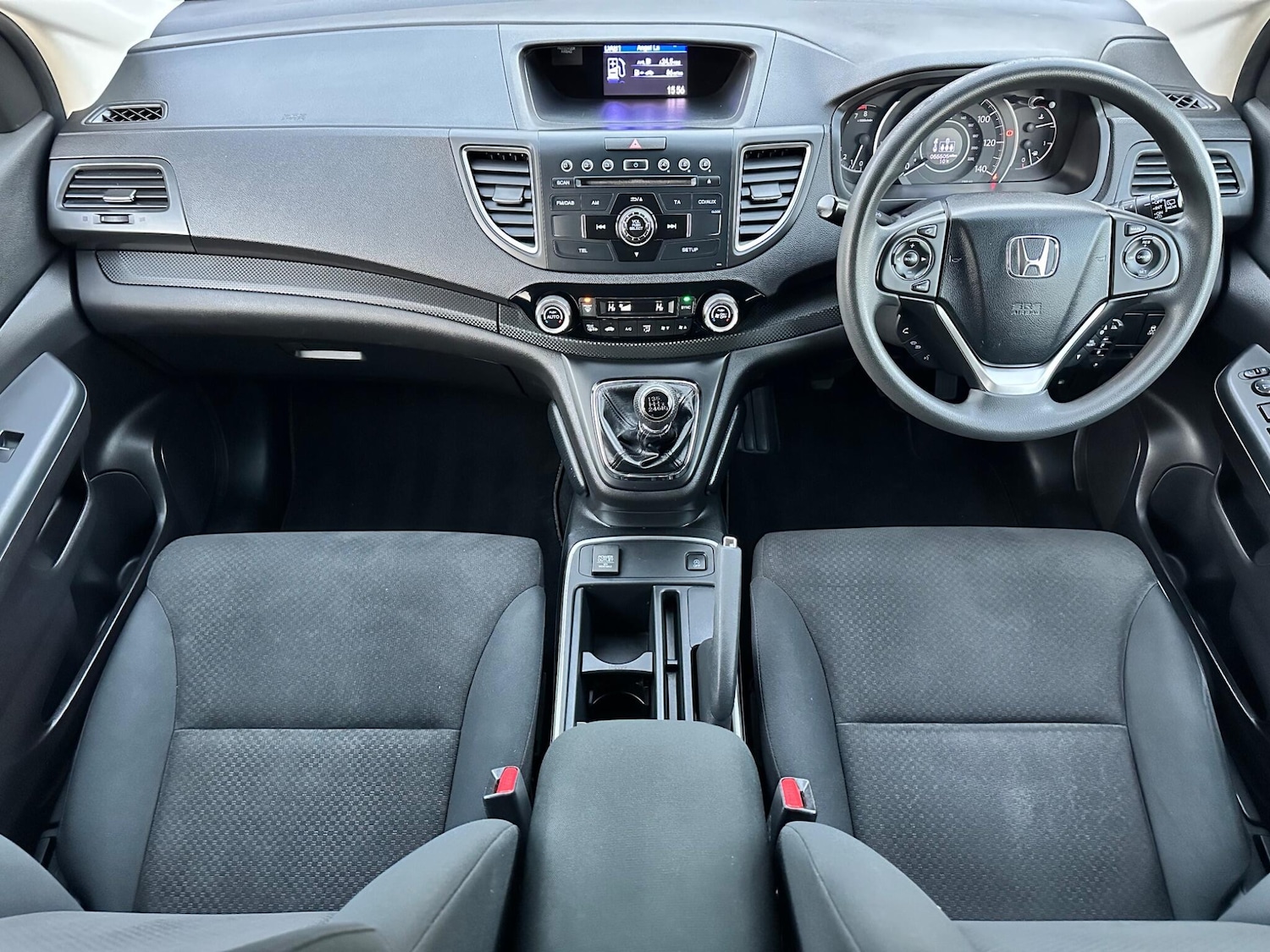 Used Honda CR-V 2016 for sale - 76608106: Photo 17