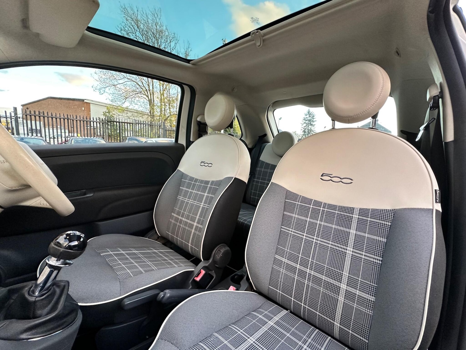 Used Fiat 500 2016 for sale - 76399255: Photo 2