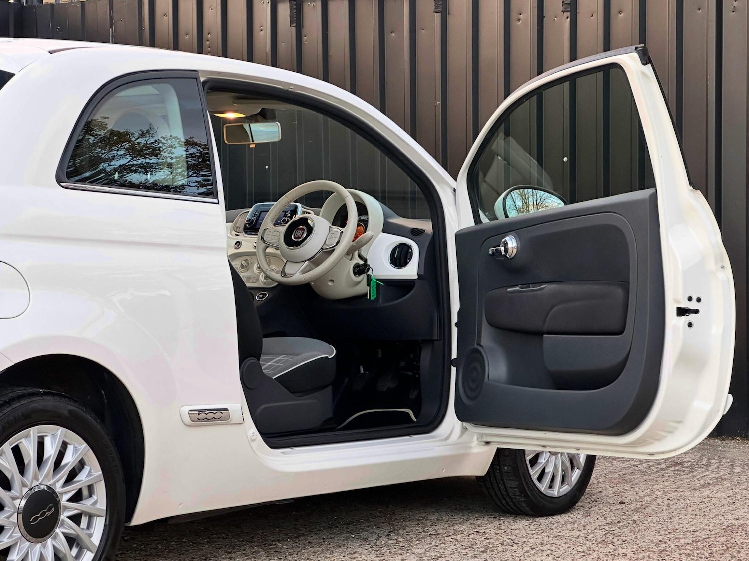 Used Fiat 500 2016 for sale - 76399255: Photo 9