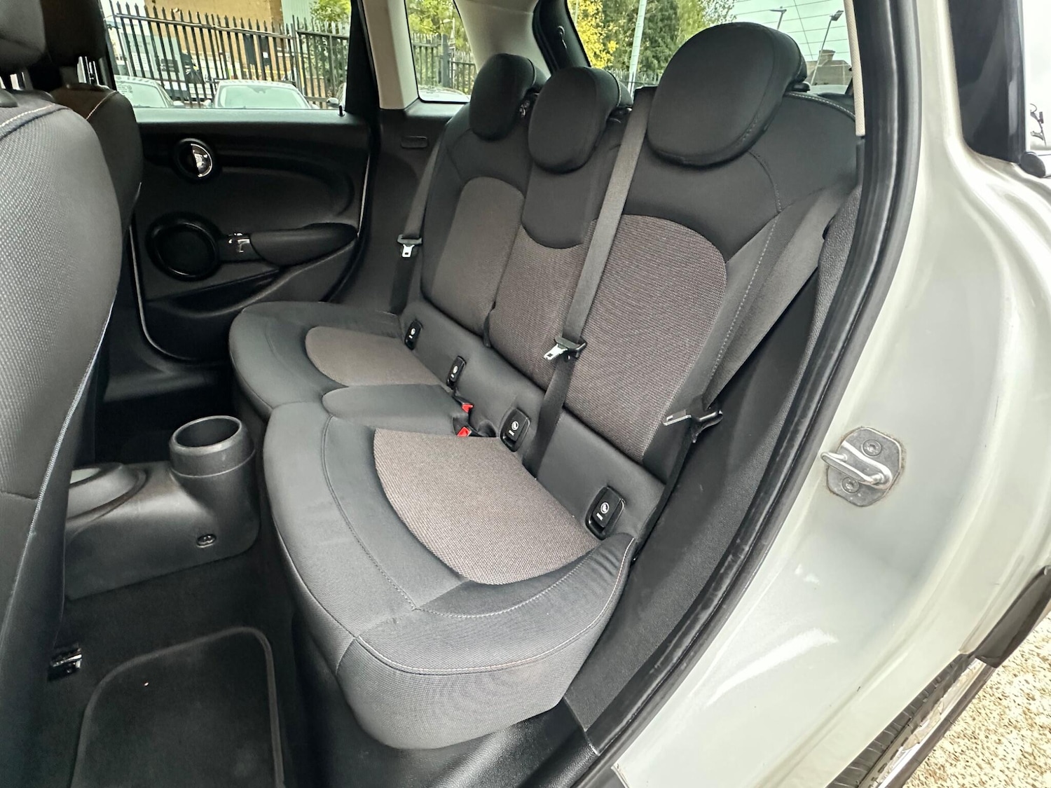 Used MINI Hatch 2015 for sale - 76318050: Photo 14