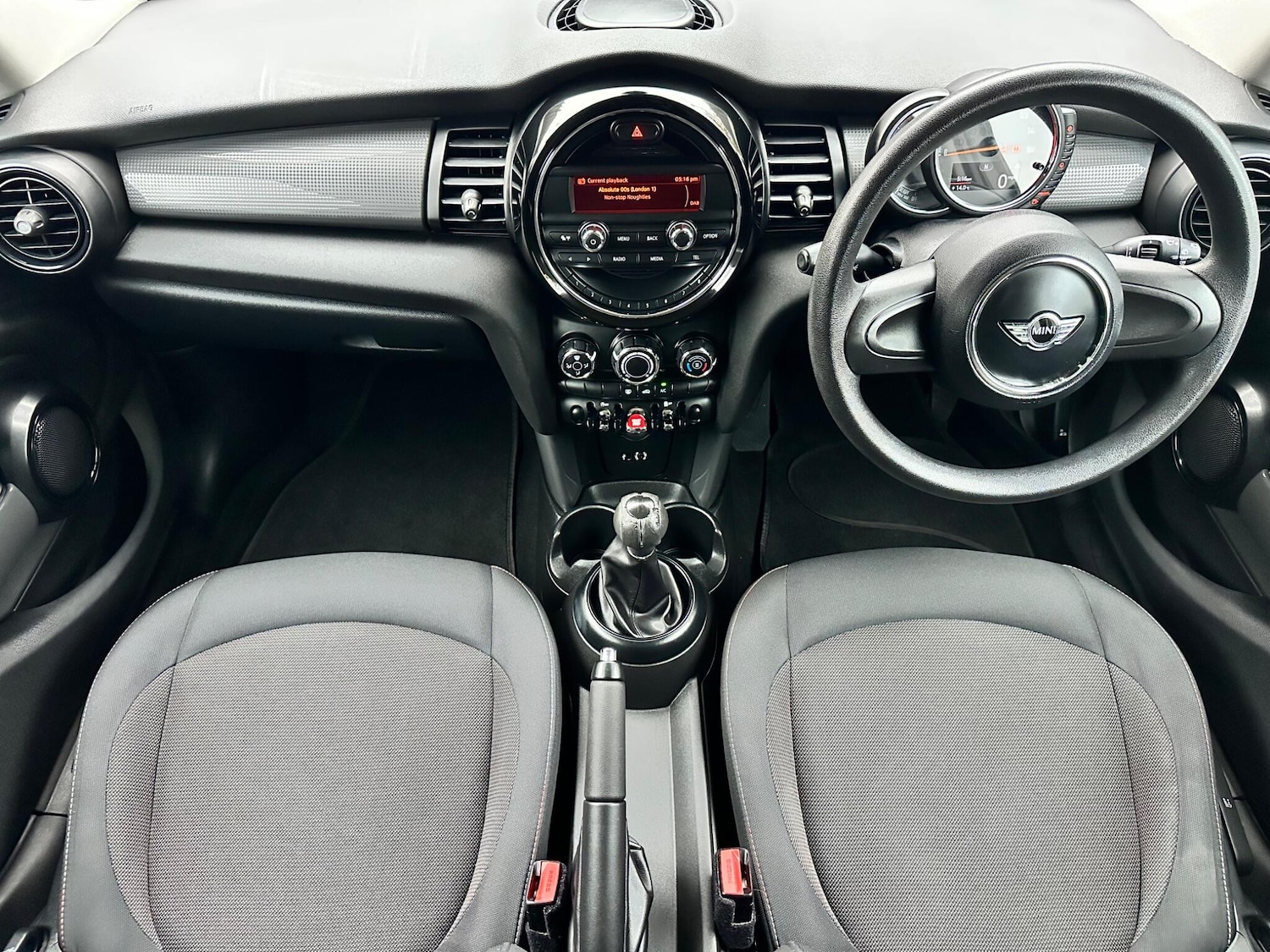 Used MINI Hatch 2015 for sale - 76318050: Photo 17