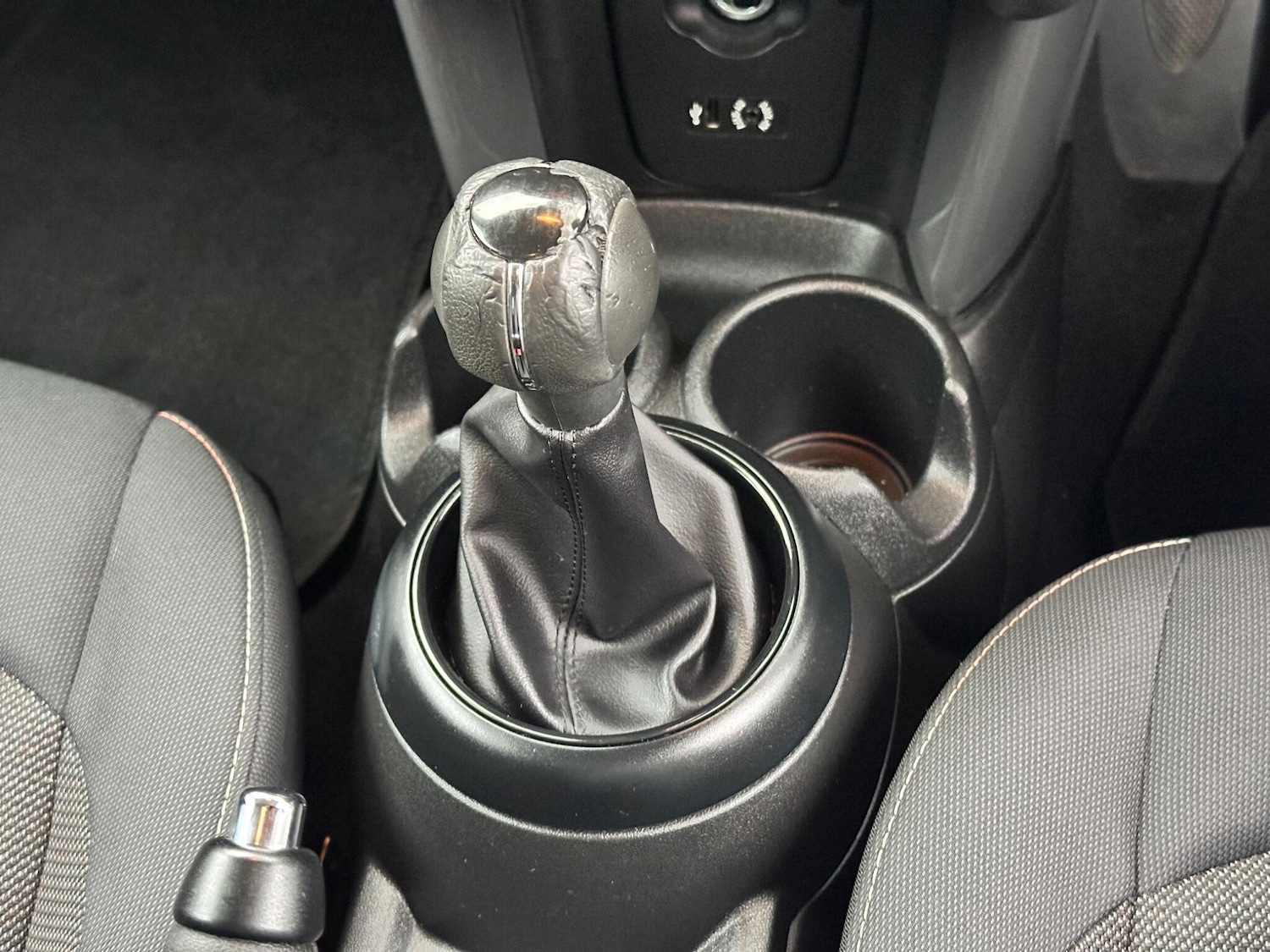Used MINI Hatch 2015 for sale - 76318050: Photo 18