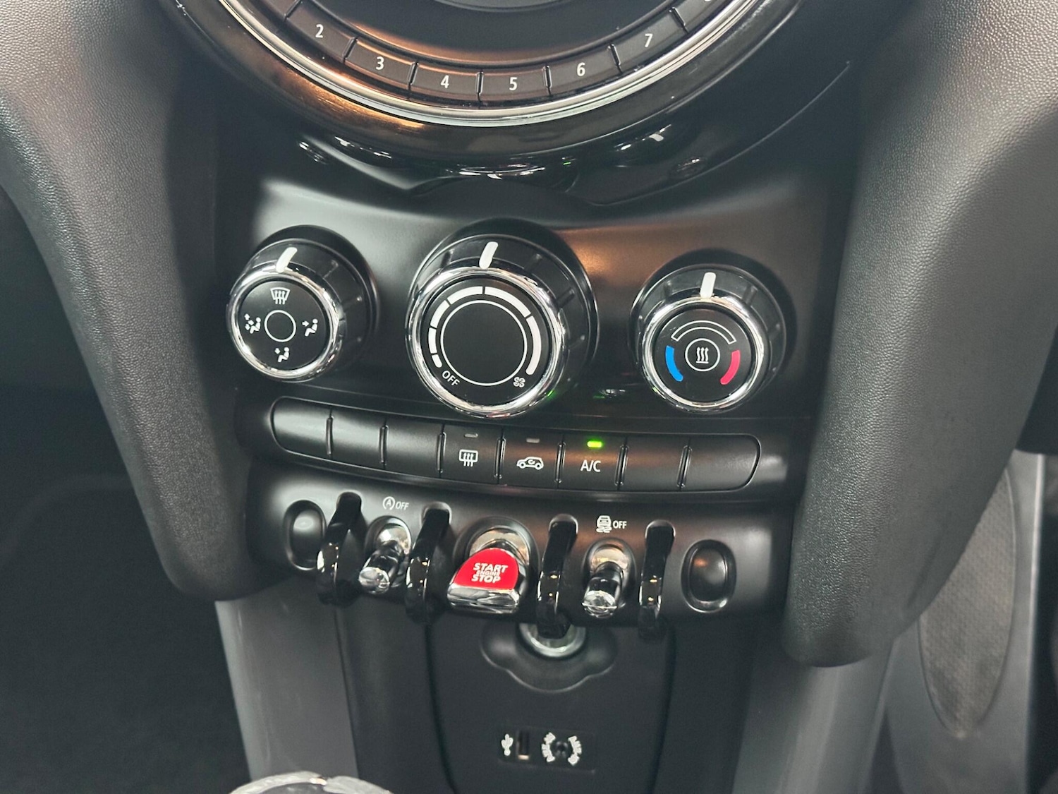 Used MINI Hatch 2015 for sale - 76318050: Photo 19