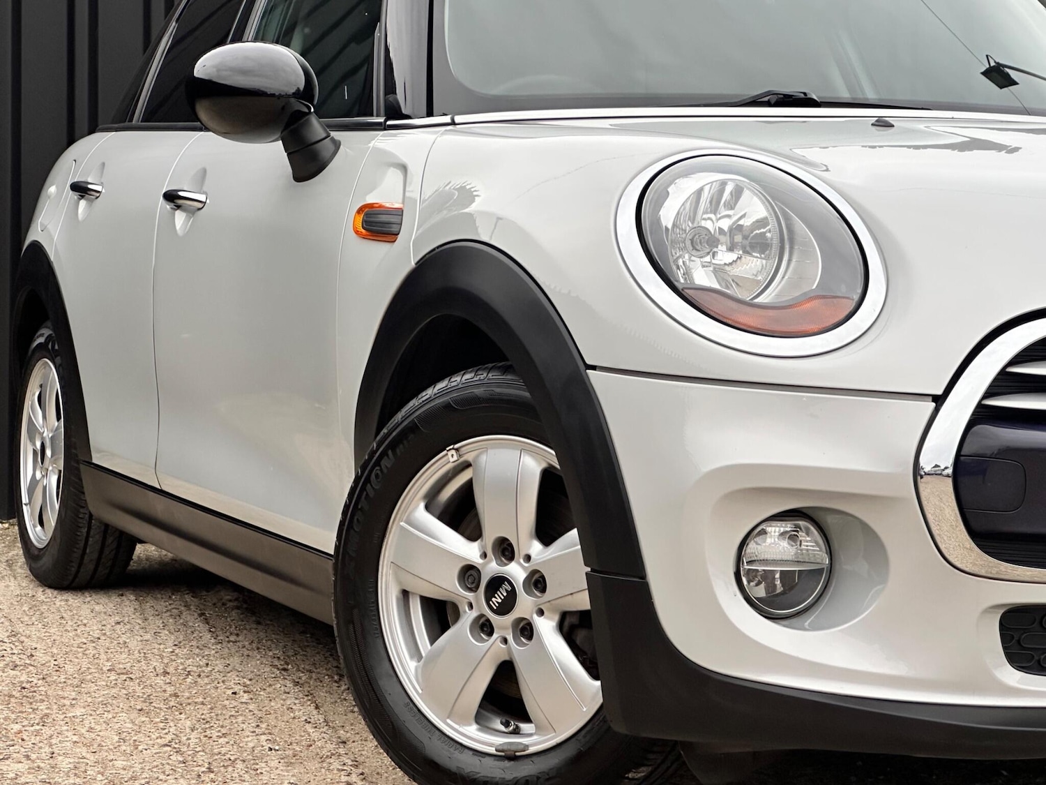 Used MINI Hatch 2015 for sale - 76318050: Photo 28