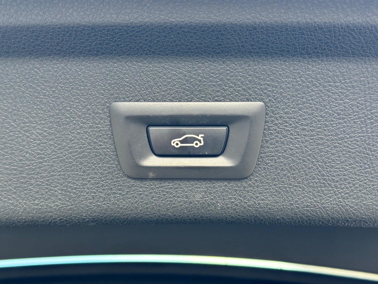 Used BMW 3 Series Gran Turismo 2016 for sale - 76388867: Photo 37