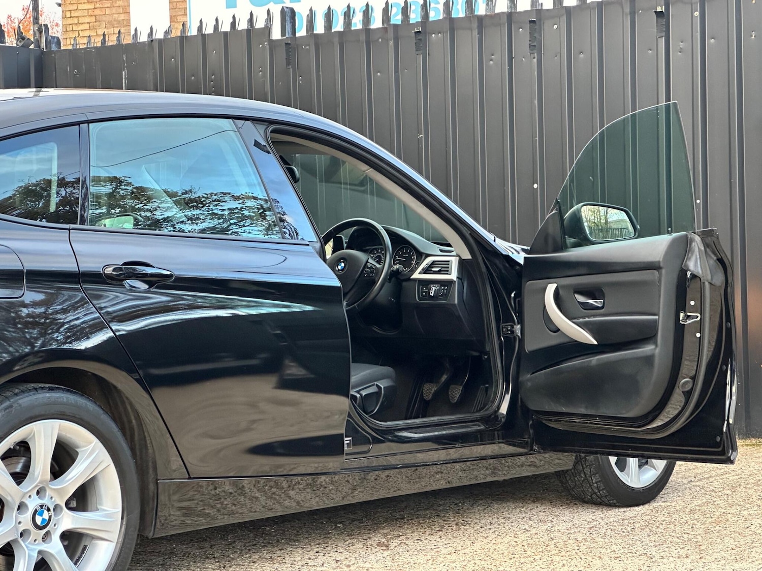 Used BMW 3 Series Gran Turismo 2016 for sale - 76388867: Photo 9