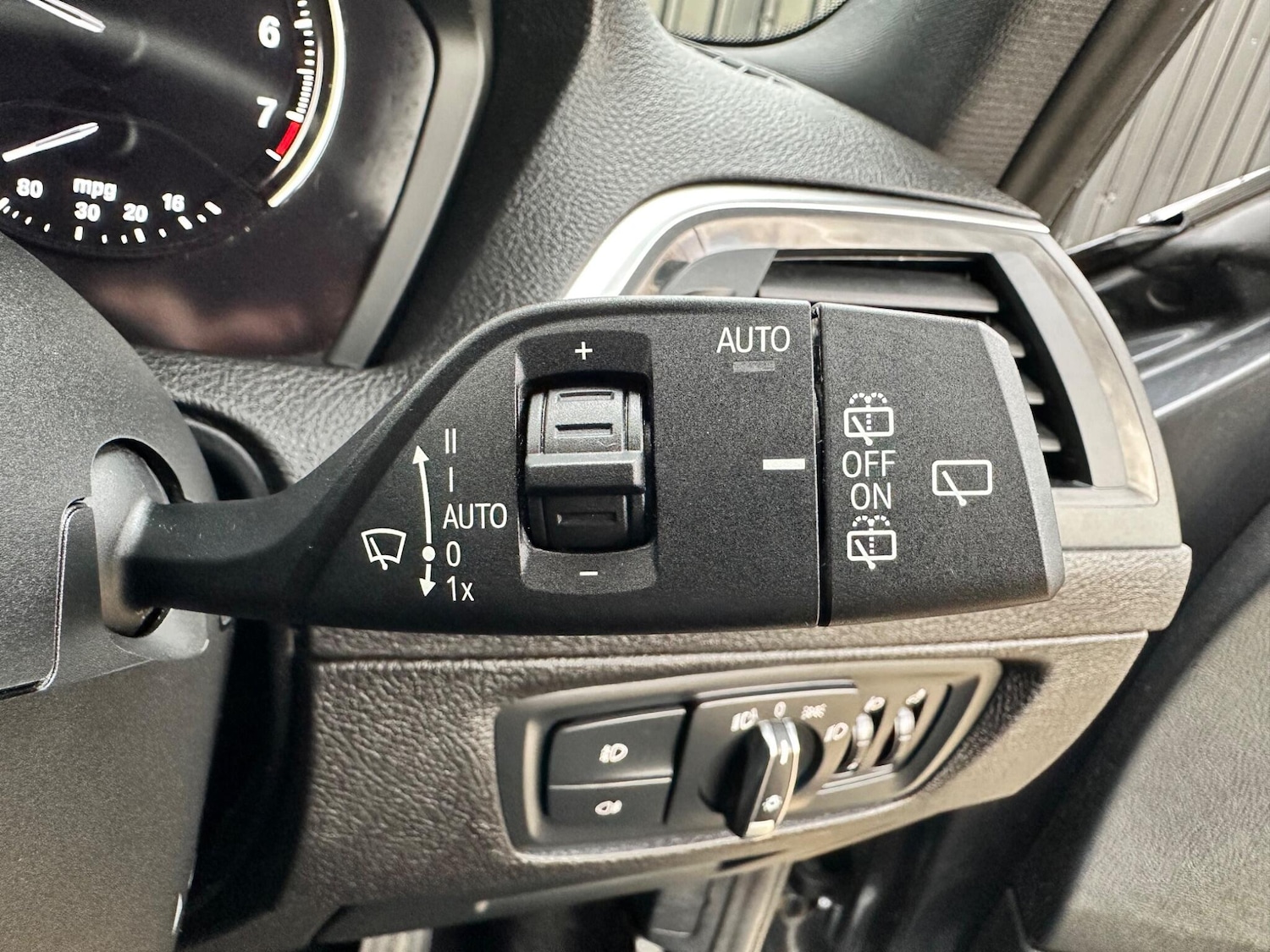 Used BMW 1 Series 2018 for sale - 76473360: Photo 28