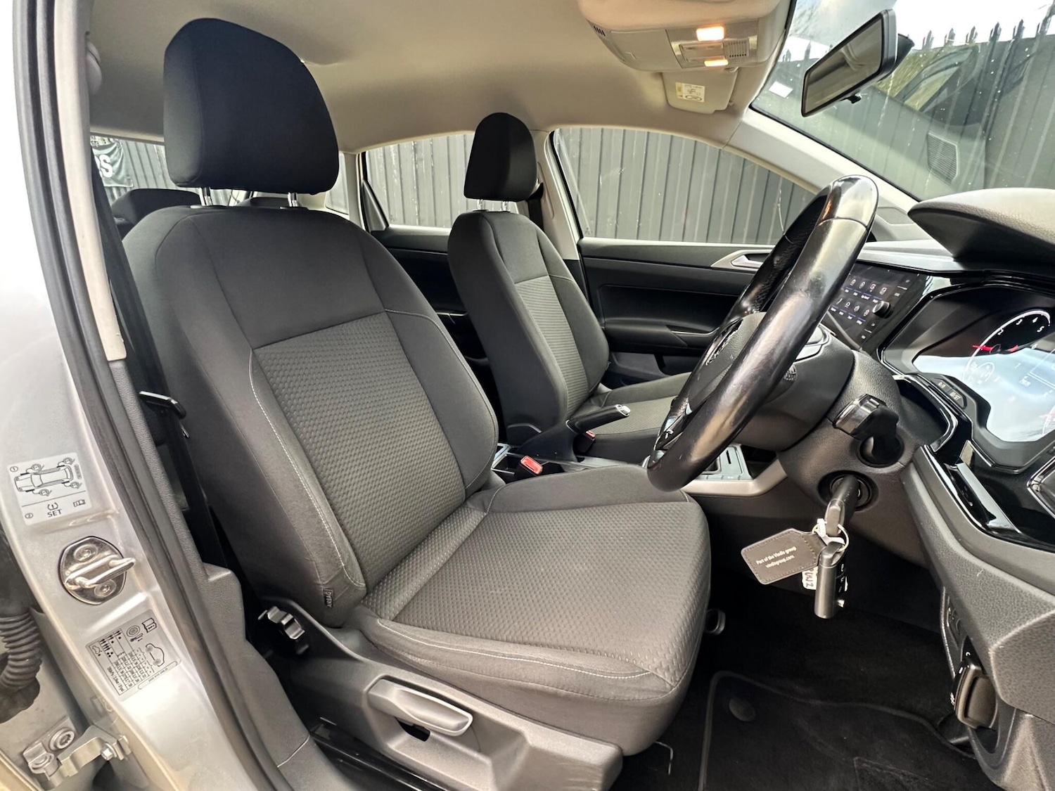 Used Volkswagen Polo 2018 for sale - 76701270: Photo 11