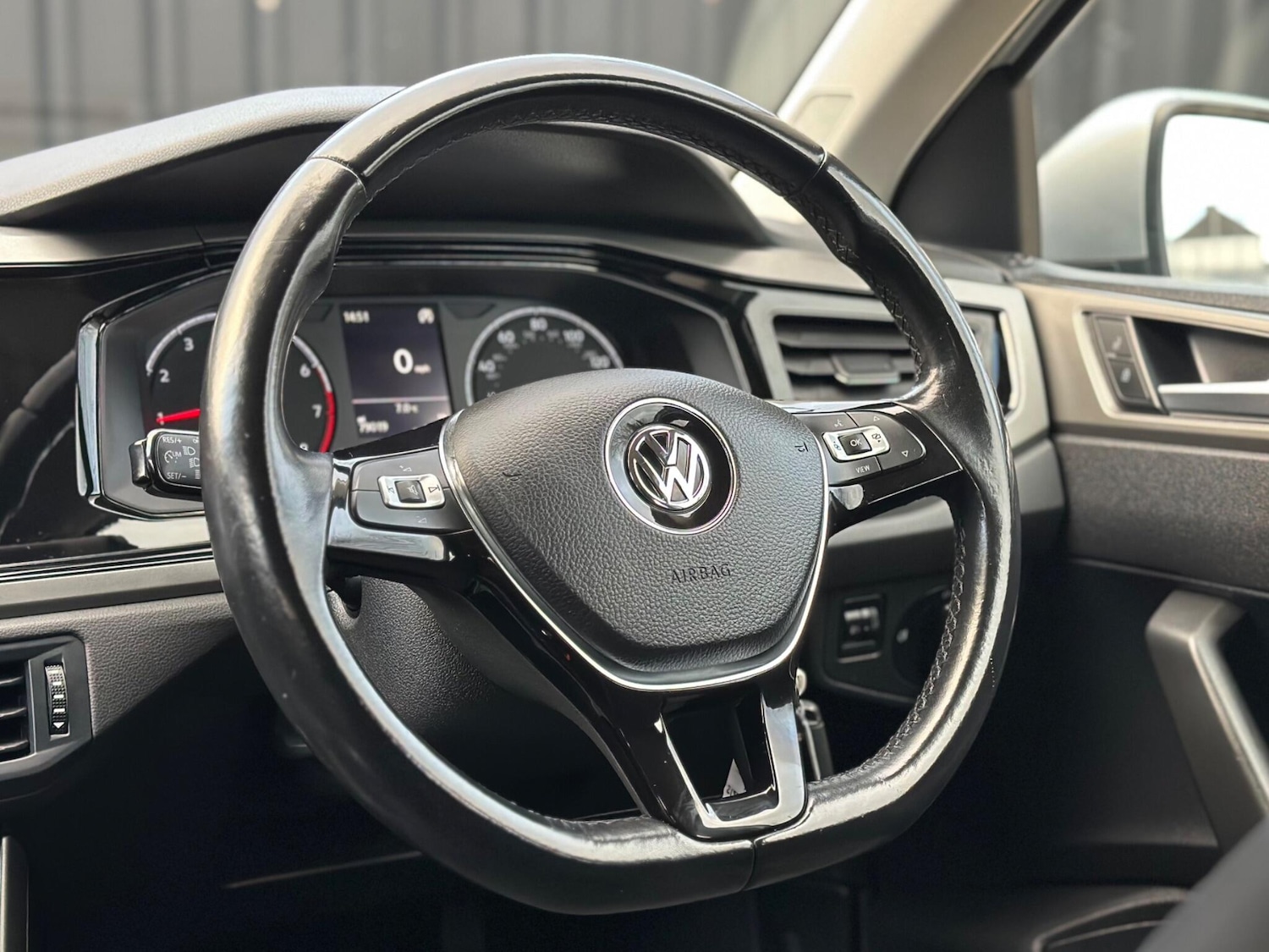 Used Volkswagen Polo 2018 for sale - 76701270: Photo 25