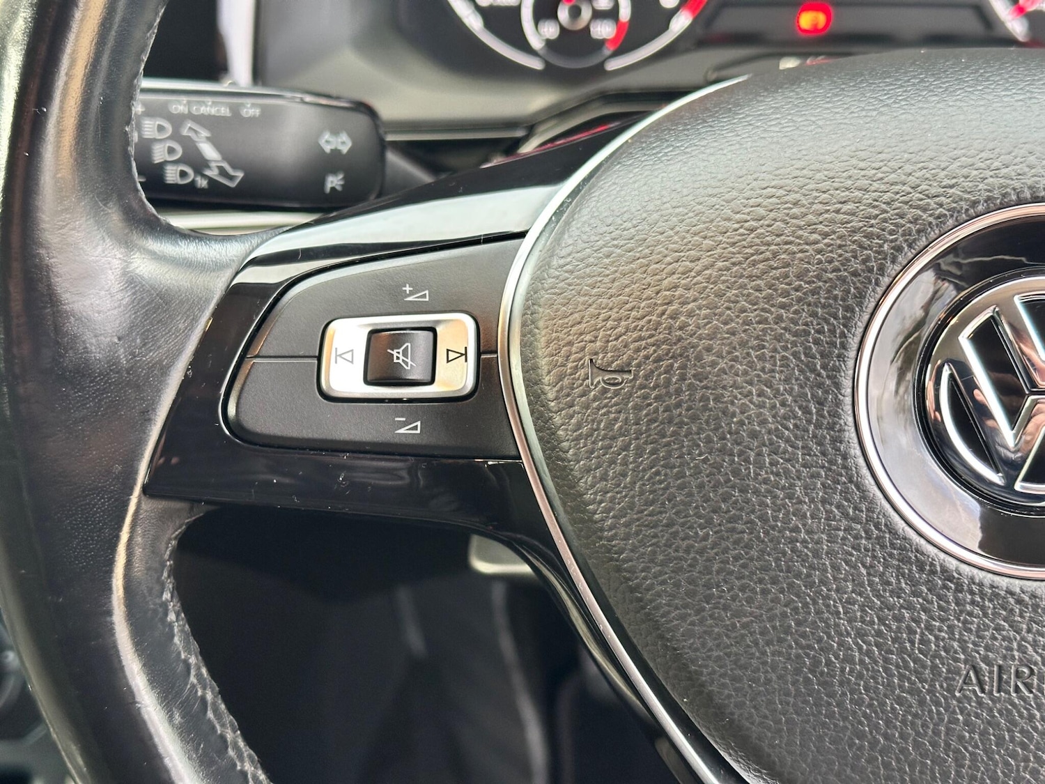 Used Volkswagen Polo 2018 for sale - 76701270: Photo 27