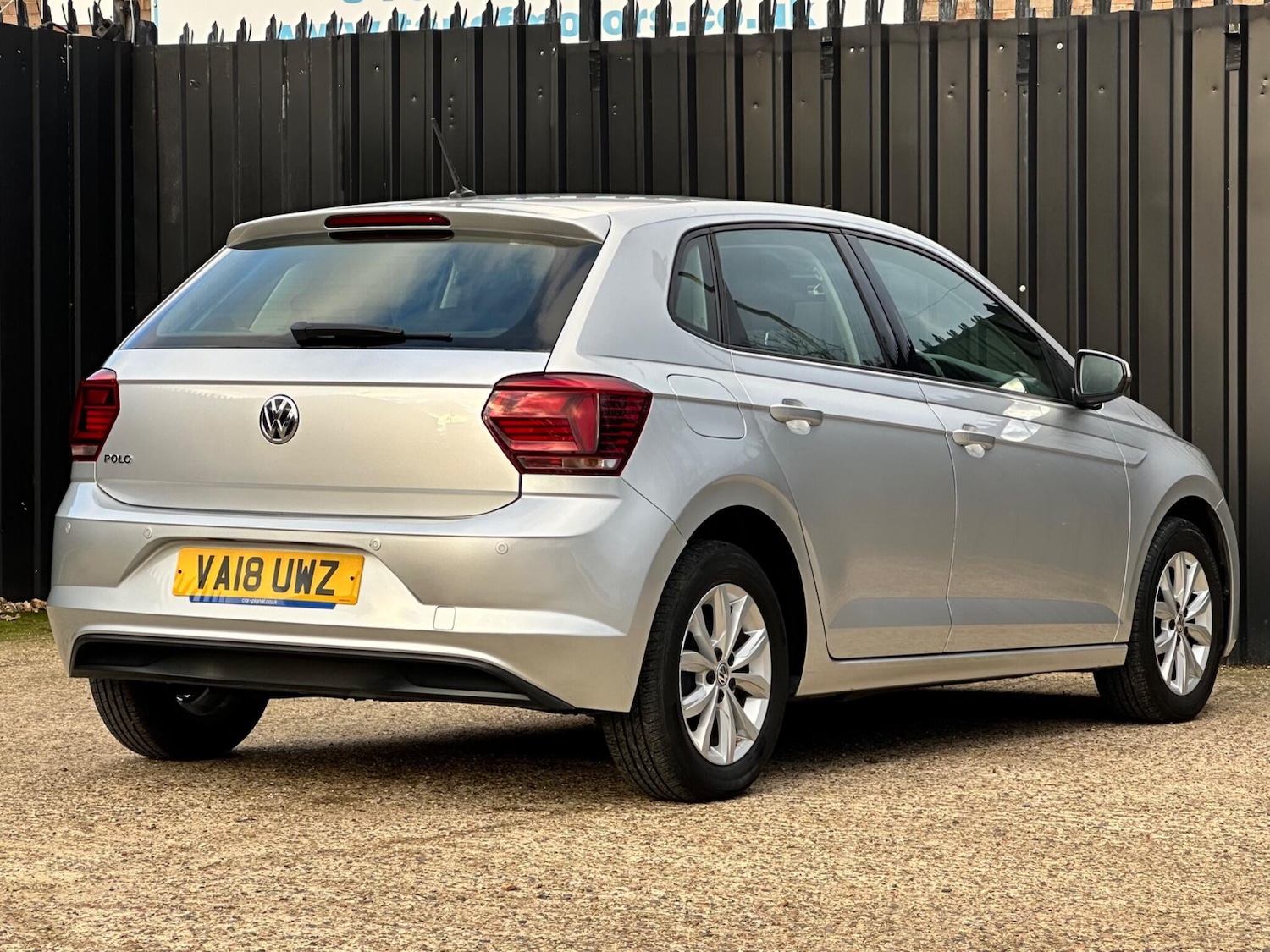 Used Volkswagen Polo 2018 for sale - 76701270: Photo 8