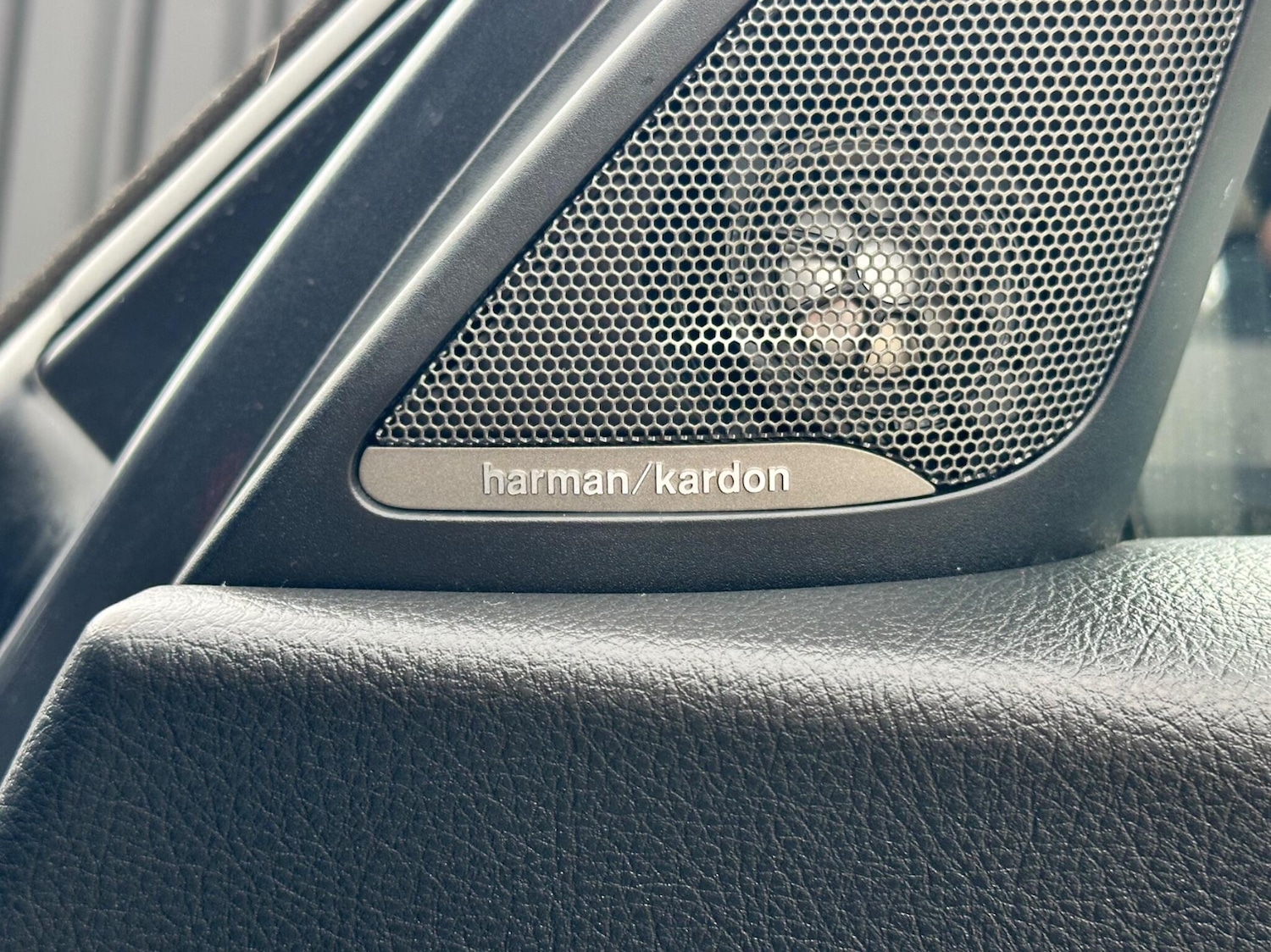 Used BMW 1 Series 2017 for sale - 76472620: Photo 12