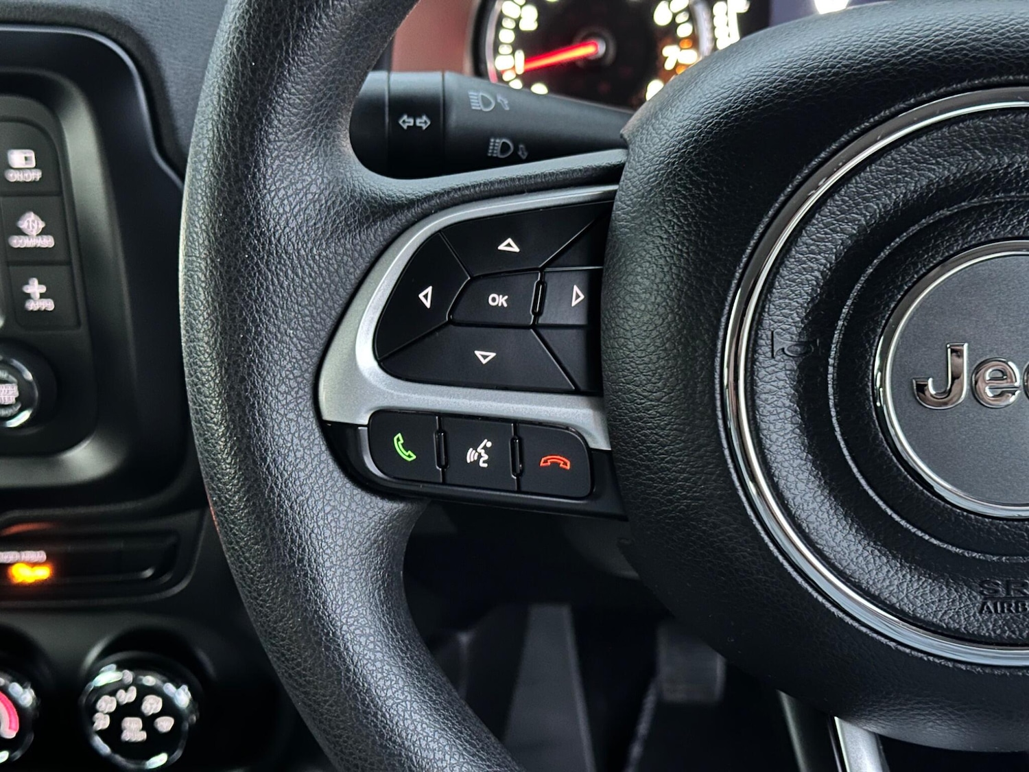 Used Jeep Renegade 2016 for sale - 76522003: Photo 27