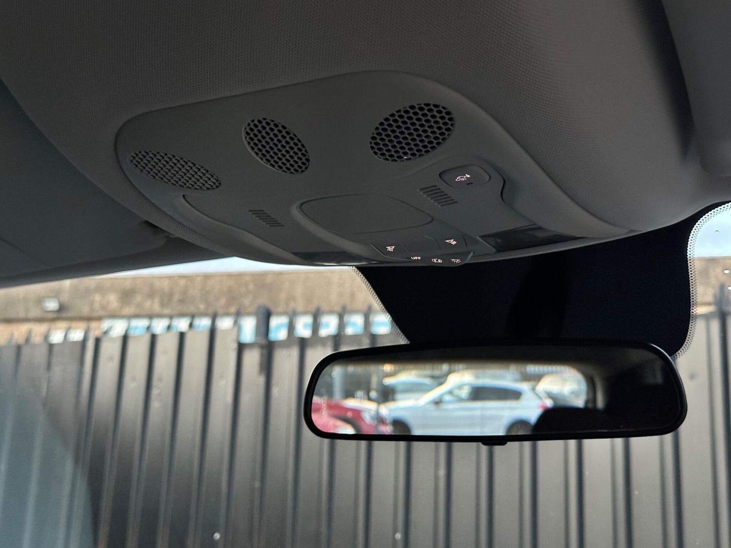 Used Jeep Renegade 2016 for sale - 76522003: Photo 32