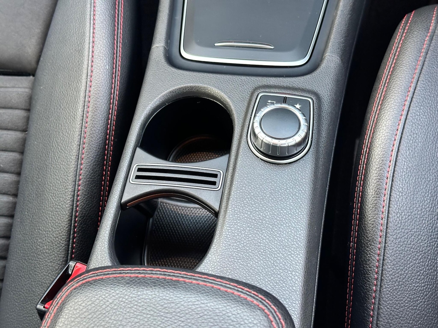 Used Mercedes-Benz GLA 2019 for sale - 76521574: Photo 20