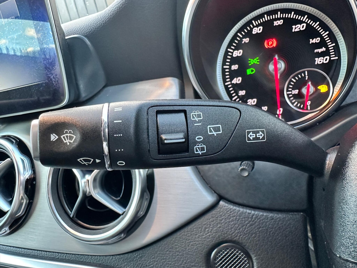 Used Mercedes-Benz GLA 2019 for sale - 76521574: Photo 32