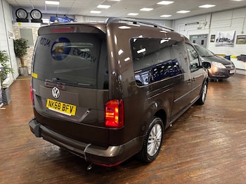 Used Volkswagen Caddy Maxi Life 2018 for sale - 77432455: Photo