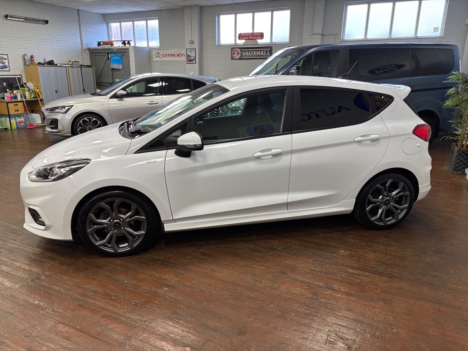 Used Ford Fiesta 2020 for sale - 76845315: Photo 6