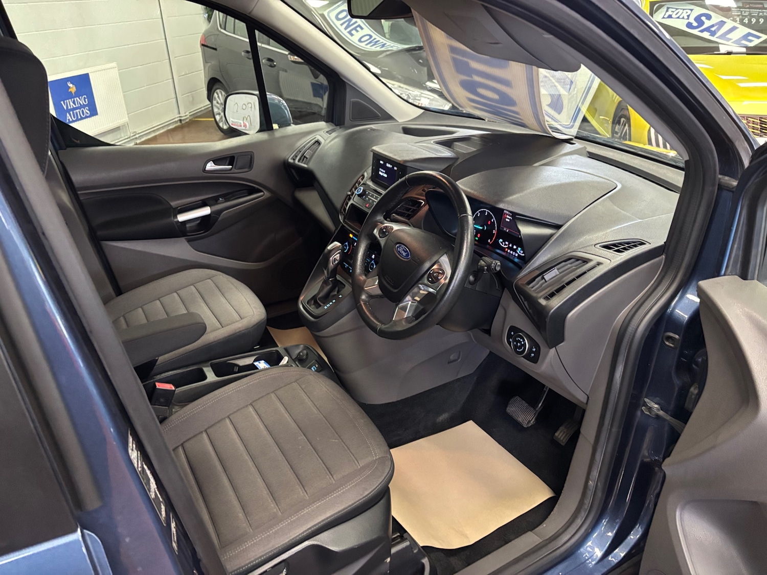 Used Ford Grand Tourneo Connect 2020 for sale - 76319939: Photo 9