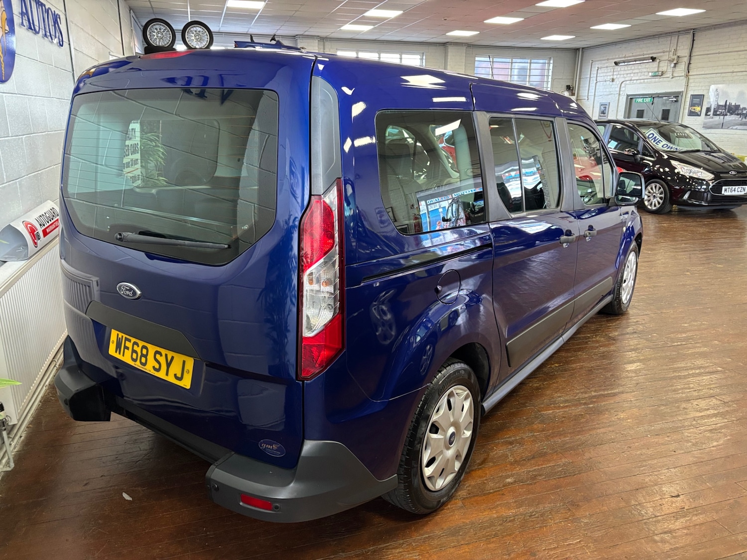 Used Ford Grand Tourneo Connect 2018 for sale - 76116691: Photo 3