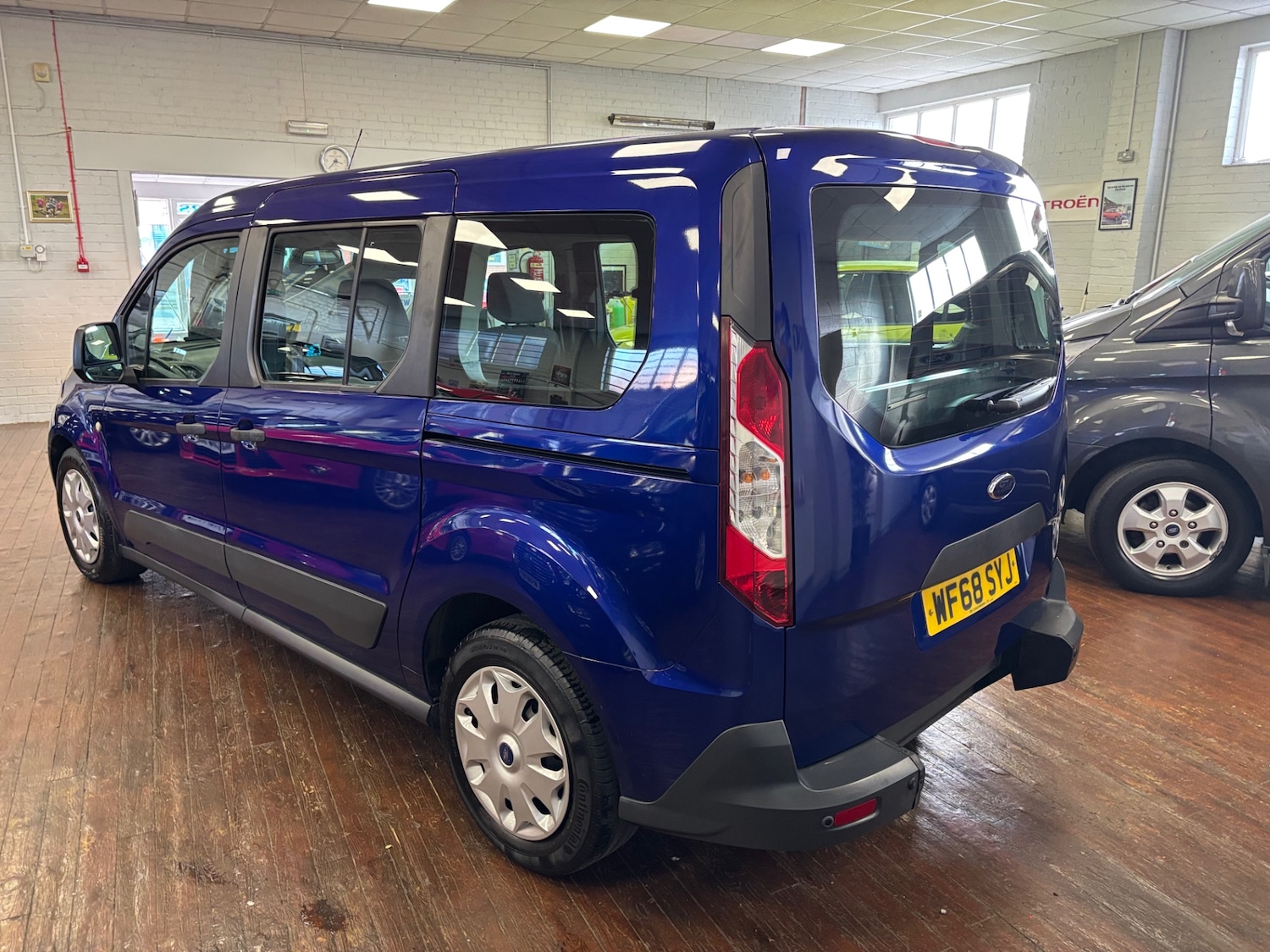 Used Ford Grand Tourneo Connect 2018 for sale - 76116691: Photo 7