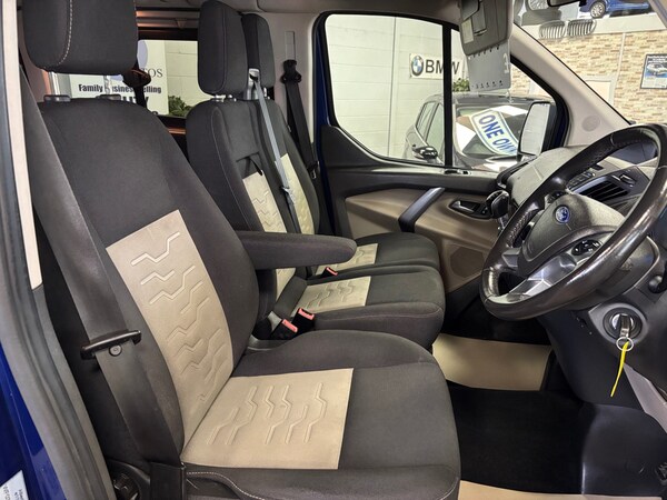 Used Ford Tourneo Custom 2018 for sale - 76287186: Photo 10