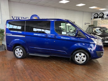 Used Ford Tourneo Custom 2018 for sale - 76287186: Photo