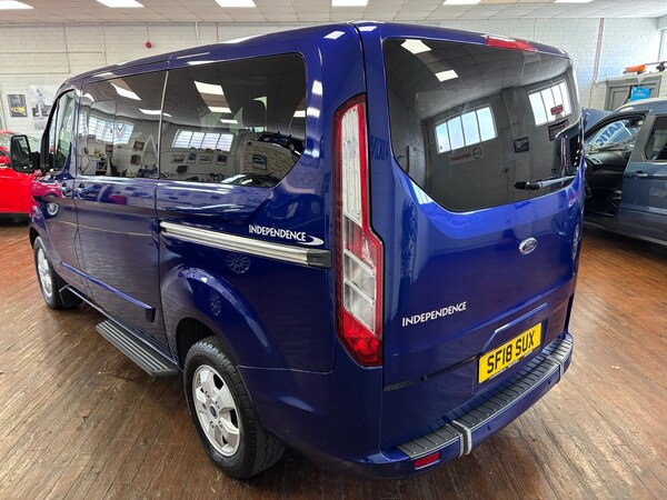 Used Ford Tourneo Custom 2018 for sale - 76287186: Photo 8