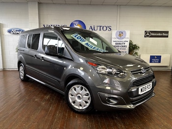 Used Ford Grand Tourneo Connect 2019 for sale - 78769295: Photo