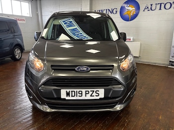 Used Ford Grand Tourneo Connect 2019 for sale - 78769295: Photo
