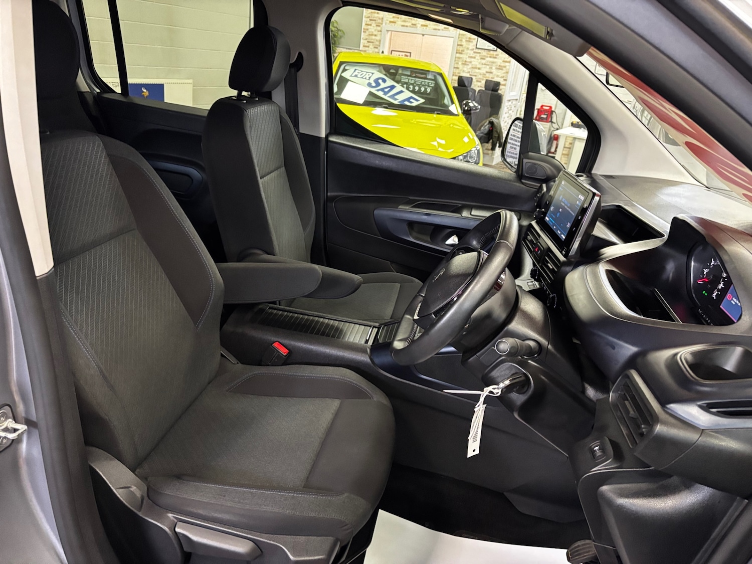 Used Peugeot Rifter 2020 for sale - 78210050: Photo 12