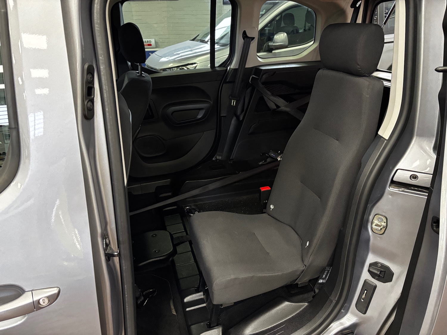 Used Peugeot Rifter 2020 for sale - 78210050: Photo 19