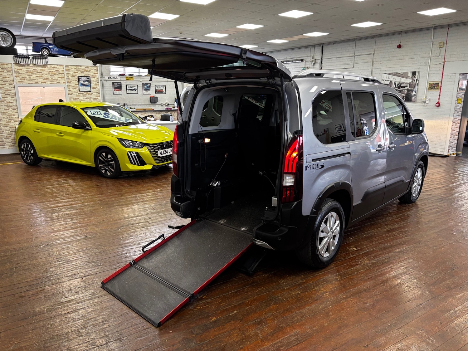 Used Peugeot Rifter 2020 for sale - 78210050: Photo 23