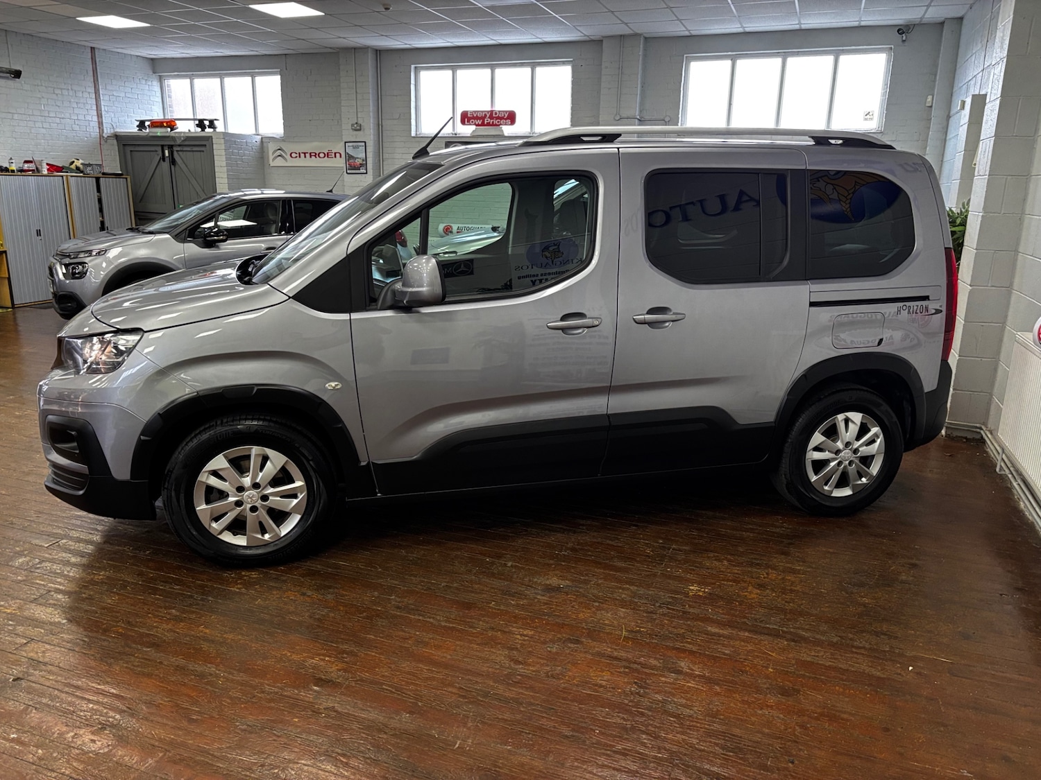 Used Peugeot Rifter 2020 for sale - 78210050: Photo 6