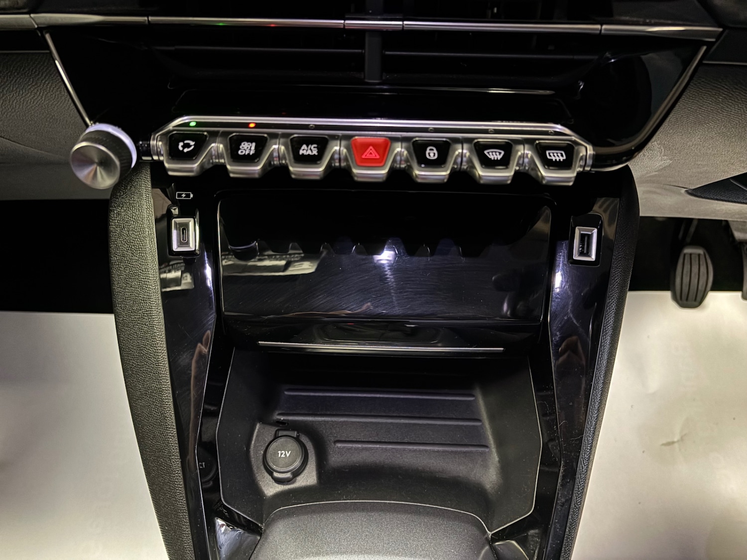 Used Peugeot 2008 2021 for sale - 76564908: Photo 14