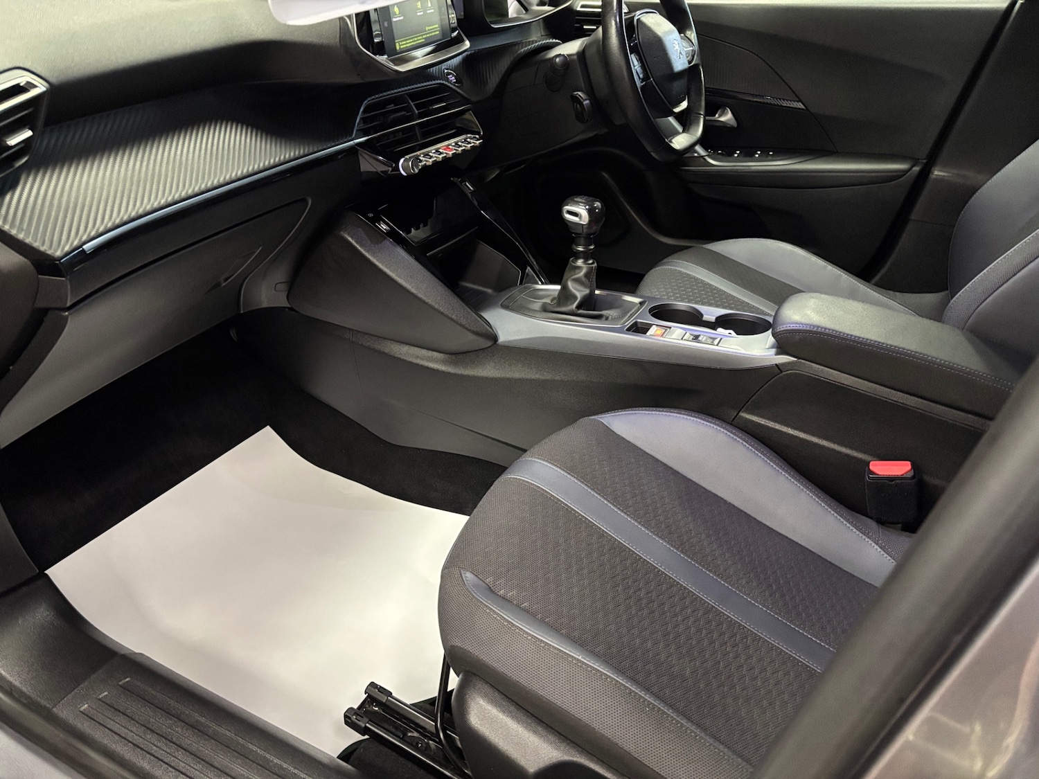 Used Peugeot 2008 2021 for sale - 76564908: Photo 19