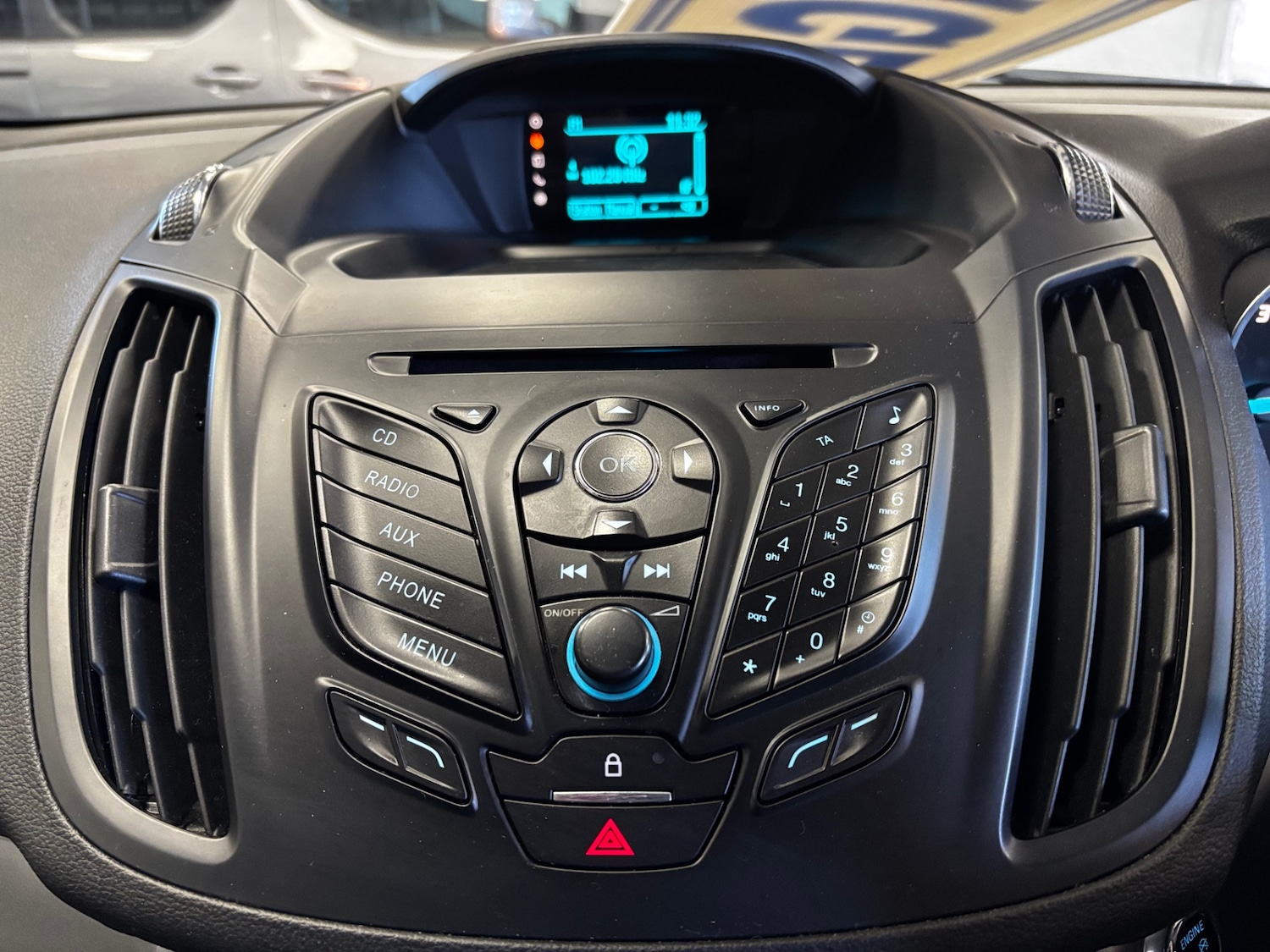 Used Ford Kuga 2015 for sale - 77916912: Photo 15