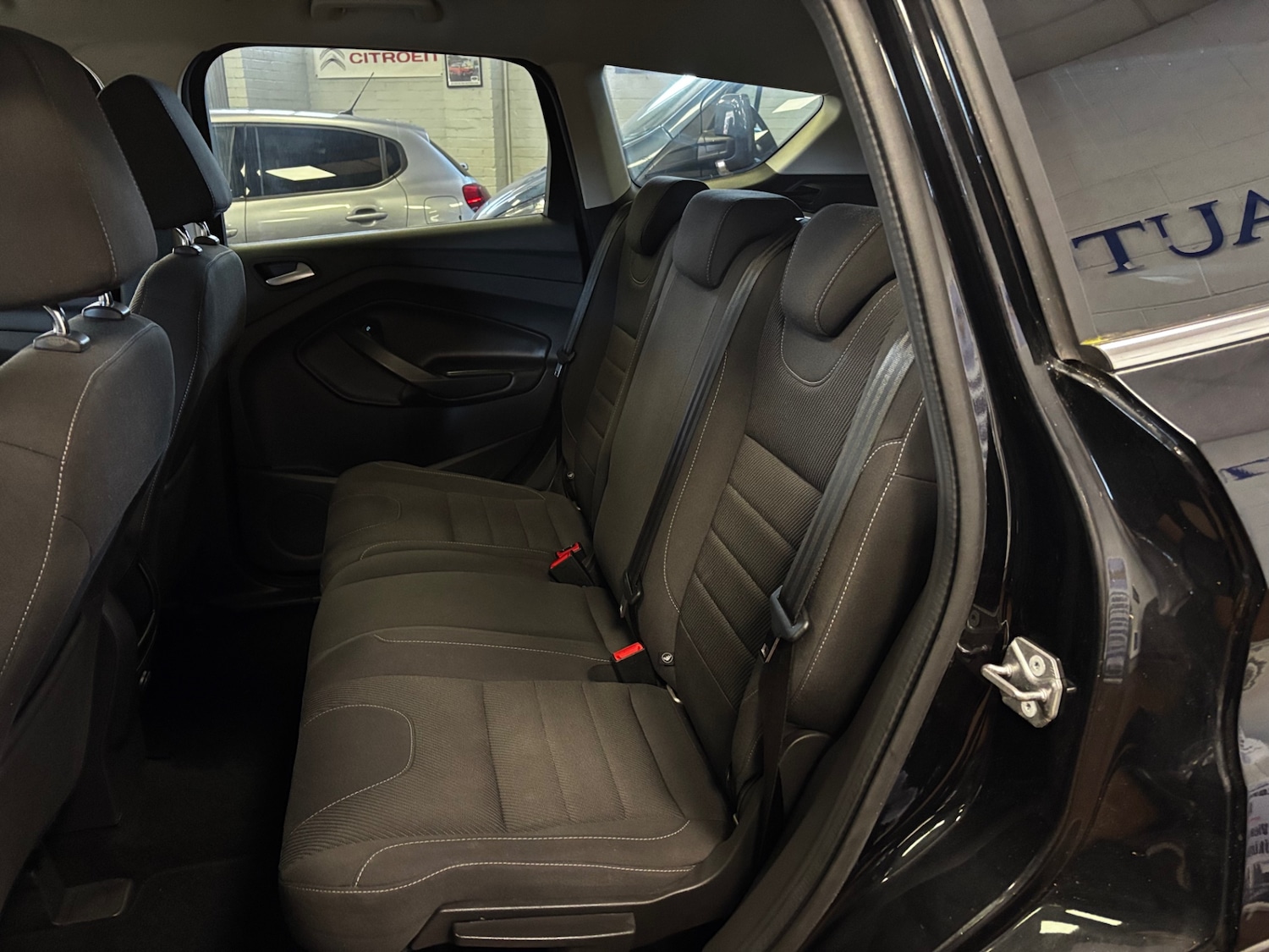 Used Ford Kuga 2015 for sale - 77916912: Photo 19