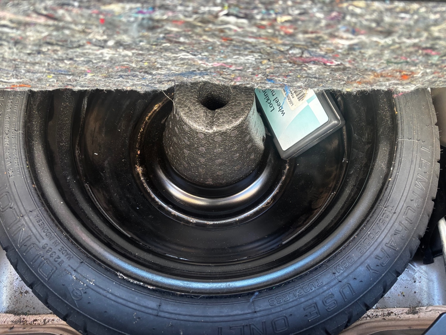 Used Toyota Yaris 2015 for sale - 78026343: Photo 12