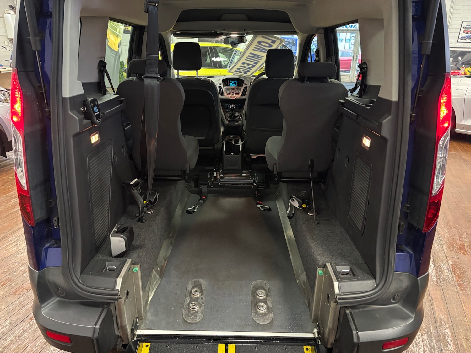 Used Ford Tourneo Connect 2015 for sale - 77397601: Photo 20