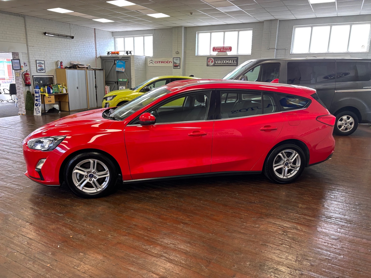 Used Ford Focus 2020 for sale - 76533618: Photo 6