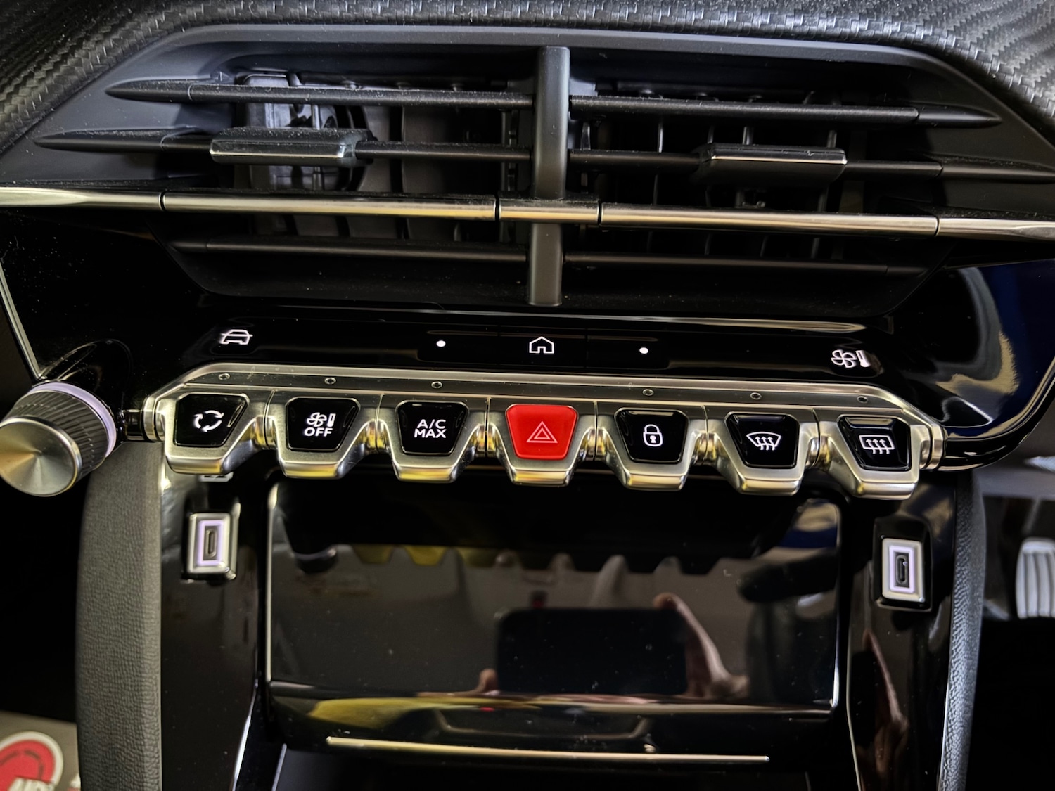 Used Peugeot 208 2024 for sale - 77311124: Photo 18