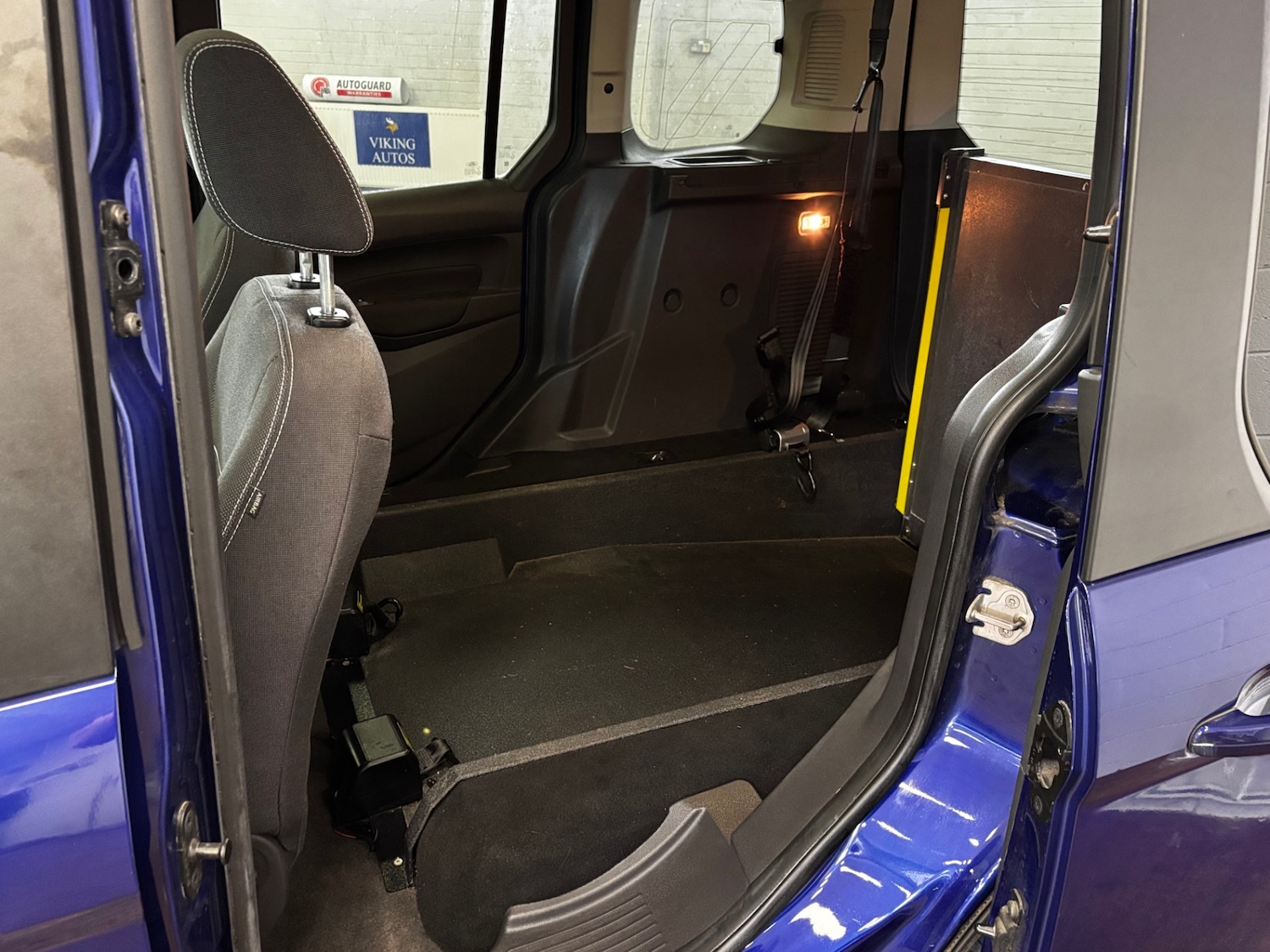 Used Ford Tourneo Connect 2018 for sale - 78198836: Photo 20