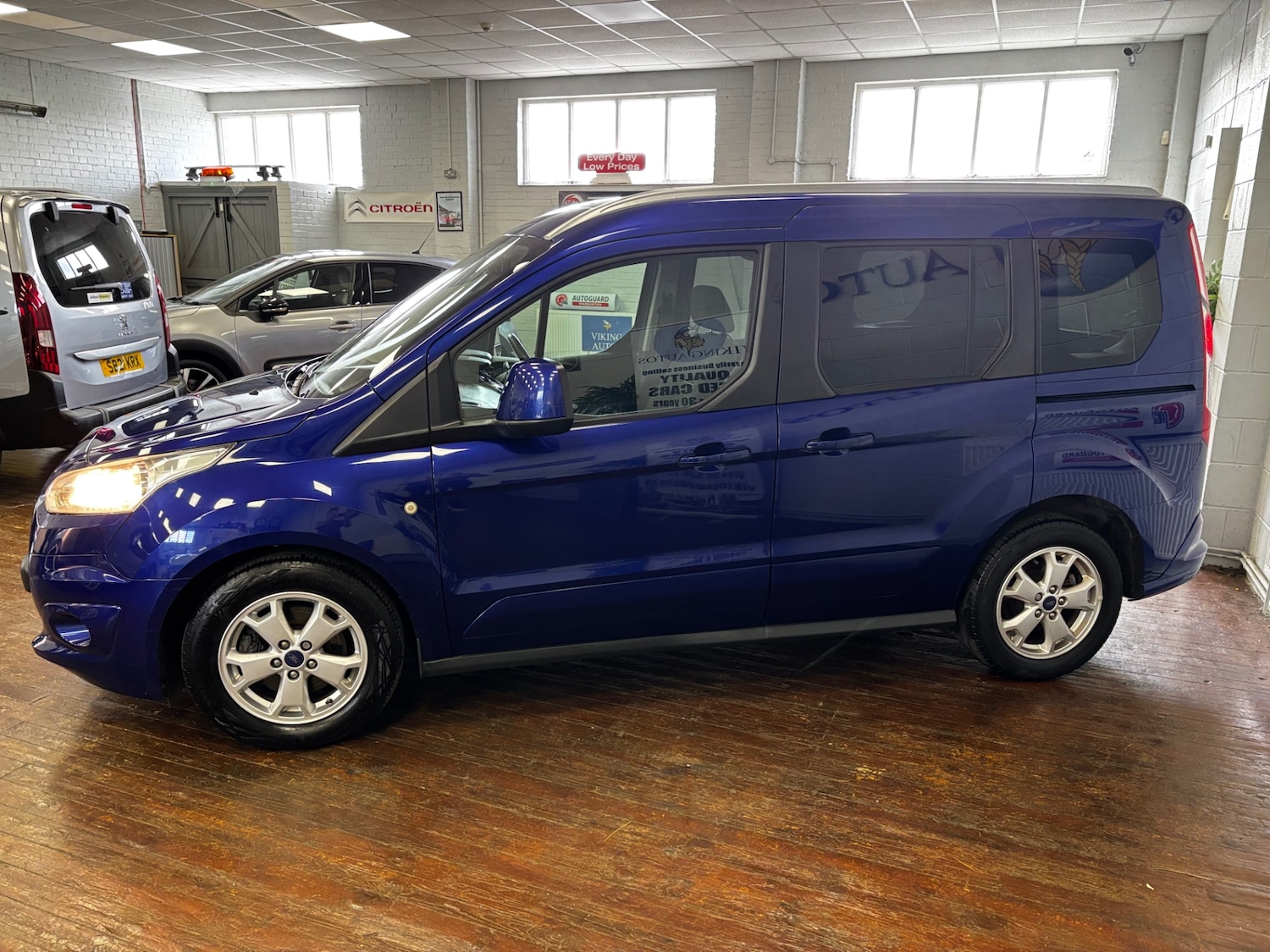 Used Ford Tourneo Connect 2018 for sale - 78198836: Photo 6
