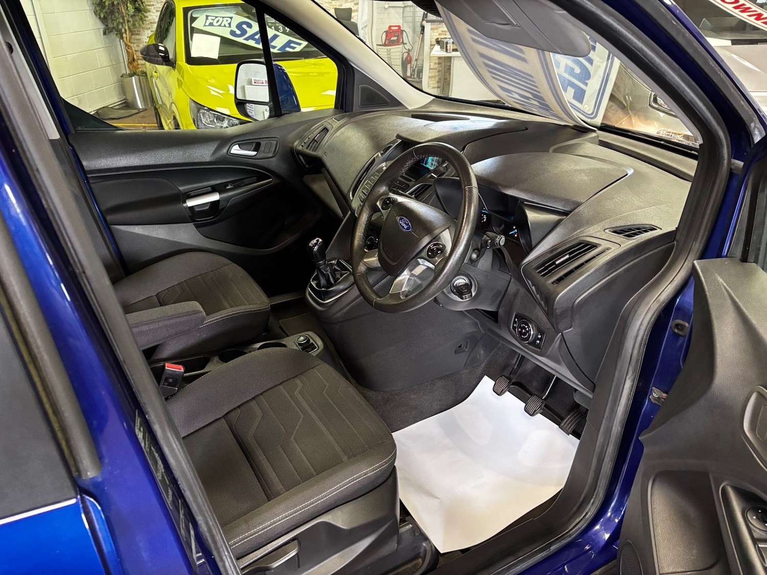 Used Ford Tourneo Connect 2018 for sale - 78198836: Photo 9