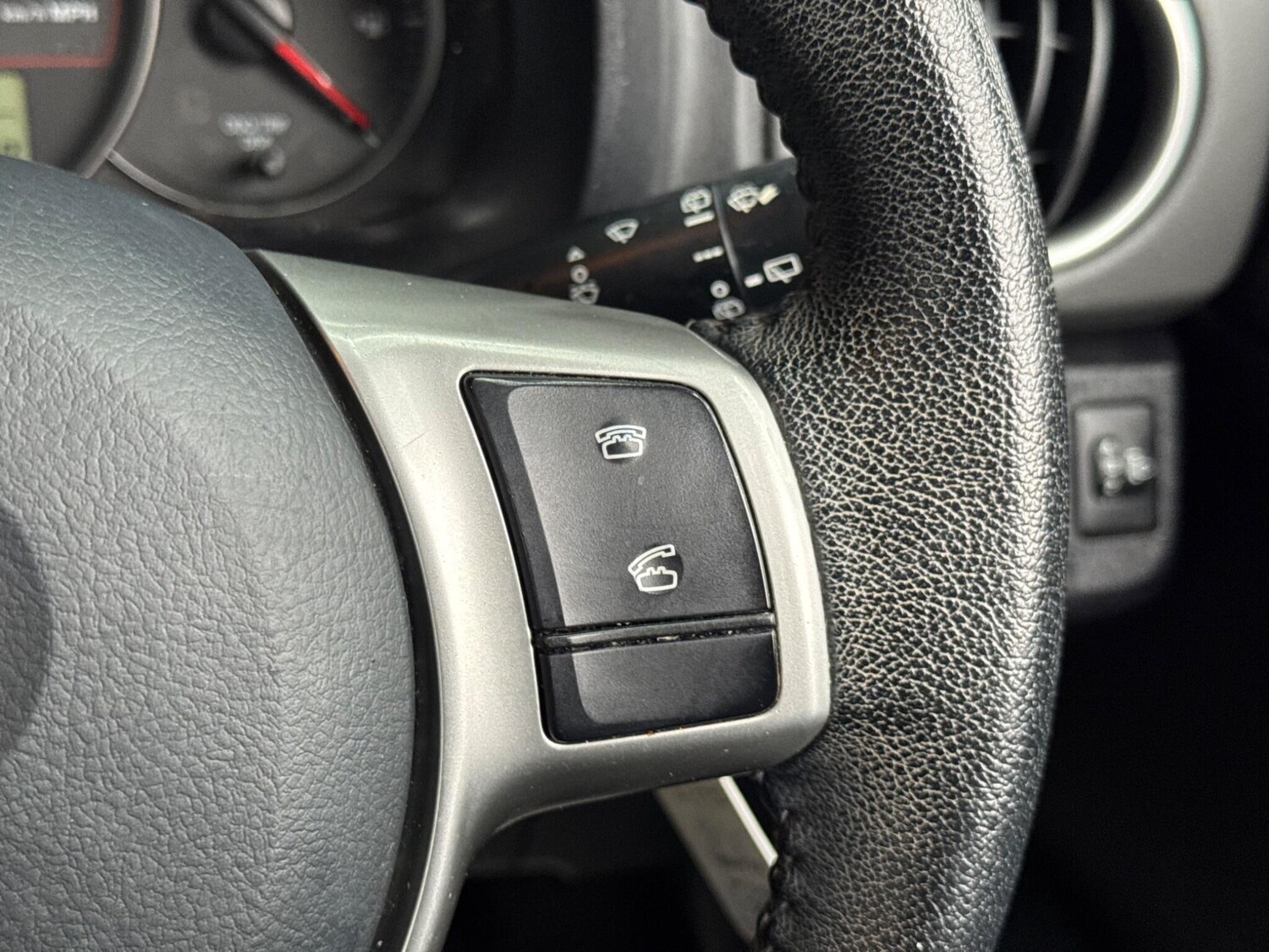 Used Toyota Yaris 2013 for sale - 77884907: Photo 12