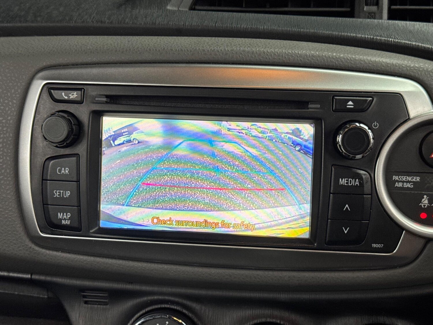 Used Toyota Yaris 2013 for sale - 77884907: Photo 17