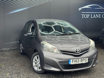 Used Toyota Yaris 2013 for sale - 77884907: Photo