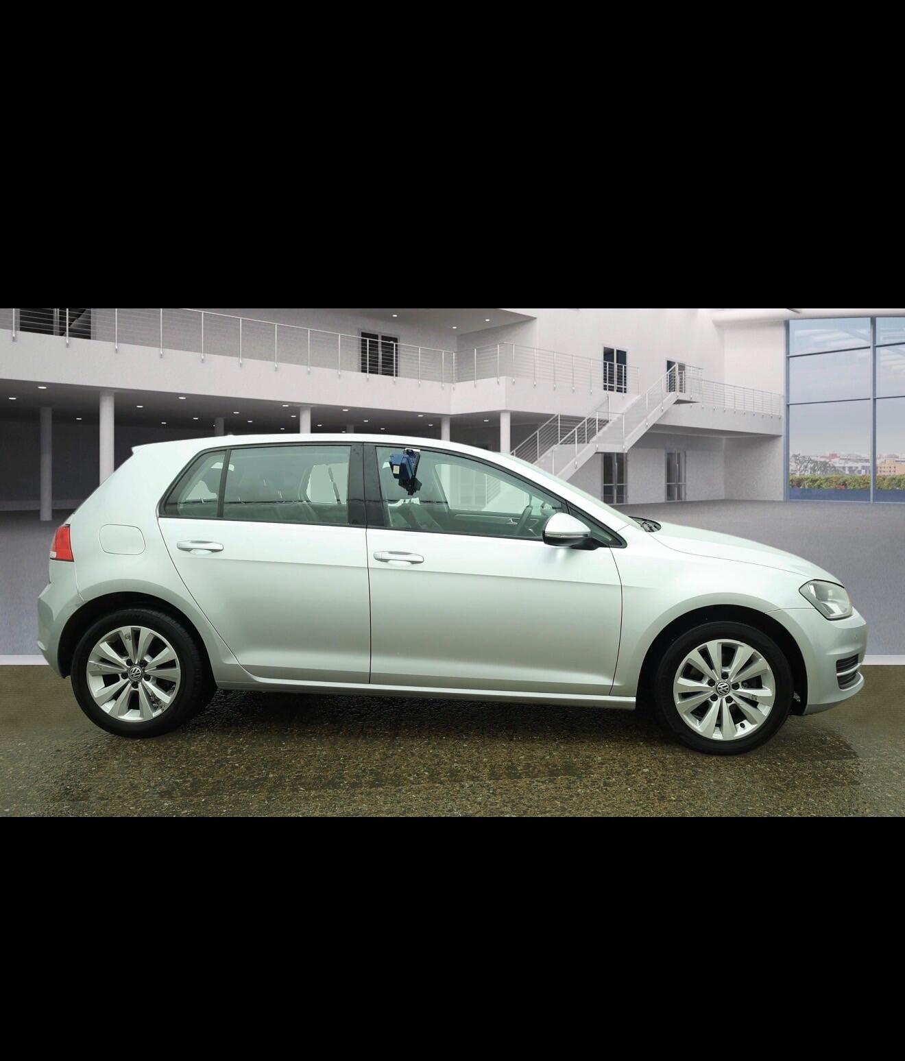 Used Volkswagen Golf 2014 for sale - 77839604: Photo 5
